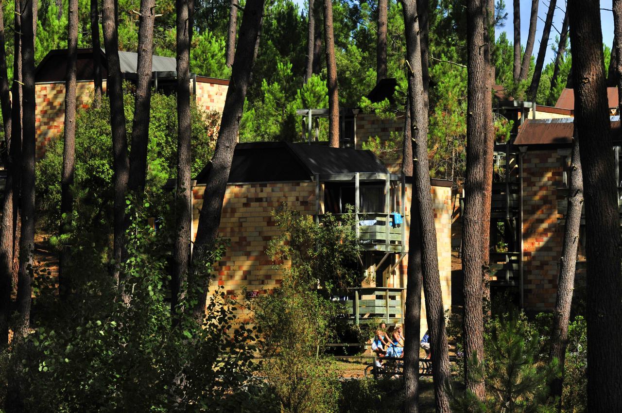 Vtf Les Bruyeres Hotel Maubuisson Exterior photo