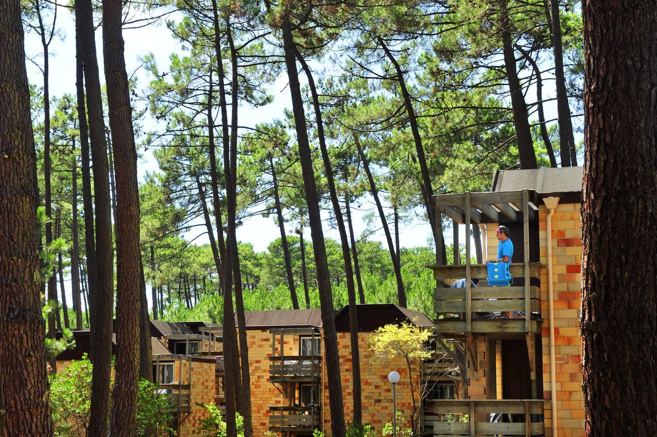 Vtf Les Bruyeres Hotel Maubuisson Exterior photo